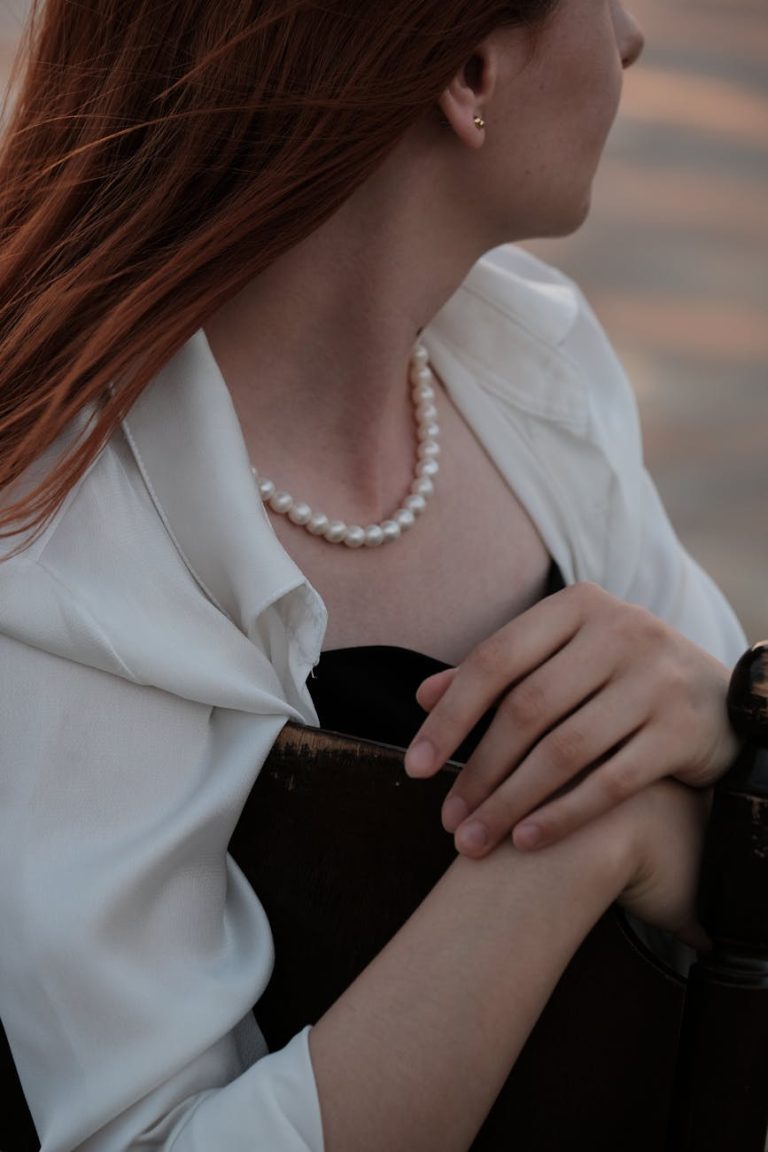 Moda Monocromática: Como Criar Looks Elegantes Usando Uma Só Cor